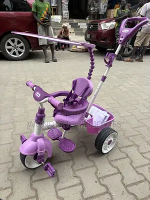 Durable Kids Tricycle With Canopy
