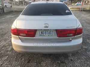 Honda Accord Automatic 2004 Silver