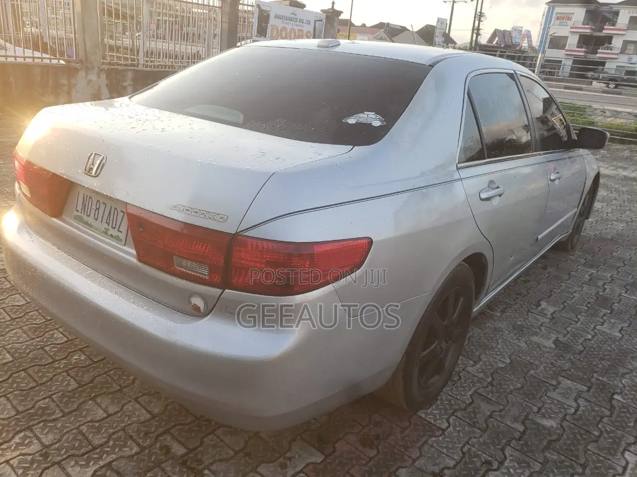 Honda Accord Automatic 2004 Silver