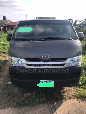 Toyota HiAce 2011 Grey