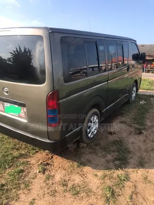Toyota HiAce 2011 Grey