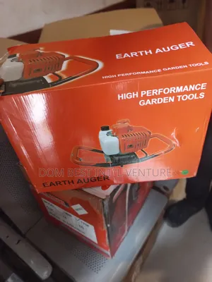 4 Stroke Earth Auger, a Powerful Garden Tool.