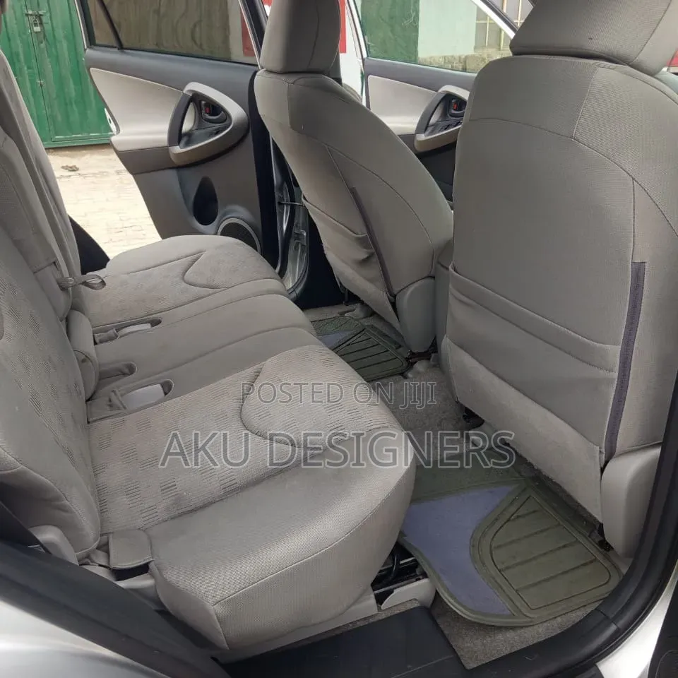 Toyota RAV4 4x4 2009 Silver