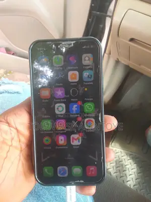 Apple iPhone 12 64 GB Black