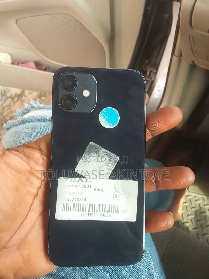 Apple iPhone 12 64 GB Black