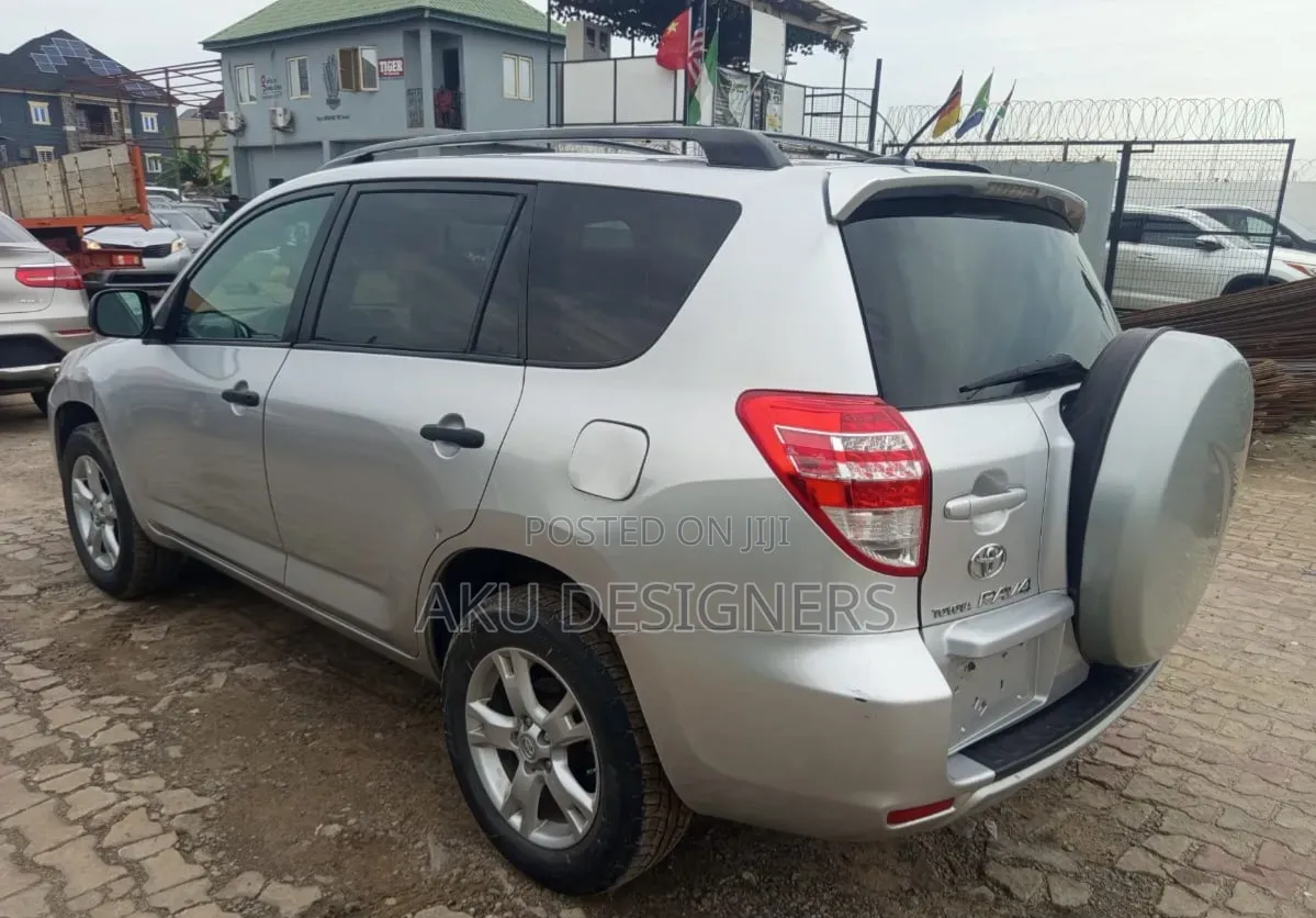 Toyota RAV4 4x4 2009 Silver
