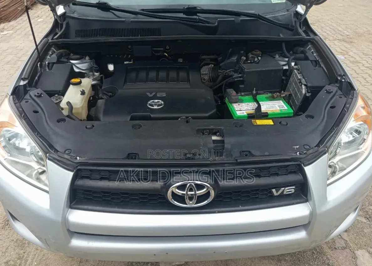 Toyota RAV4 4x4 2009 Silver