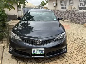 Toyota Camry 2013 Black