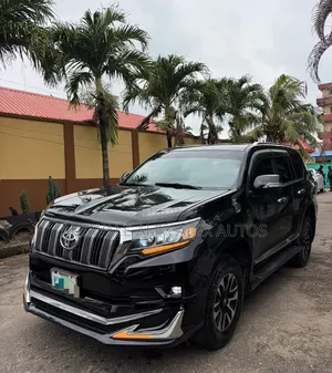 Toyota Land Cruiser Prado 2013 Black