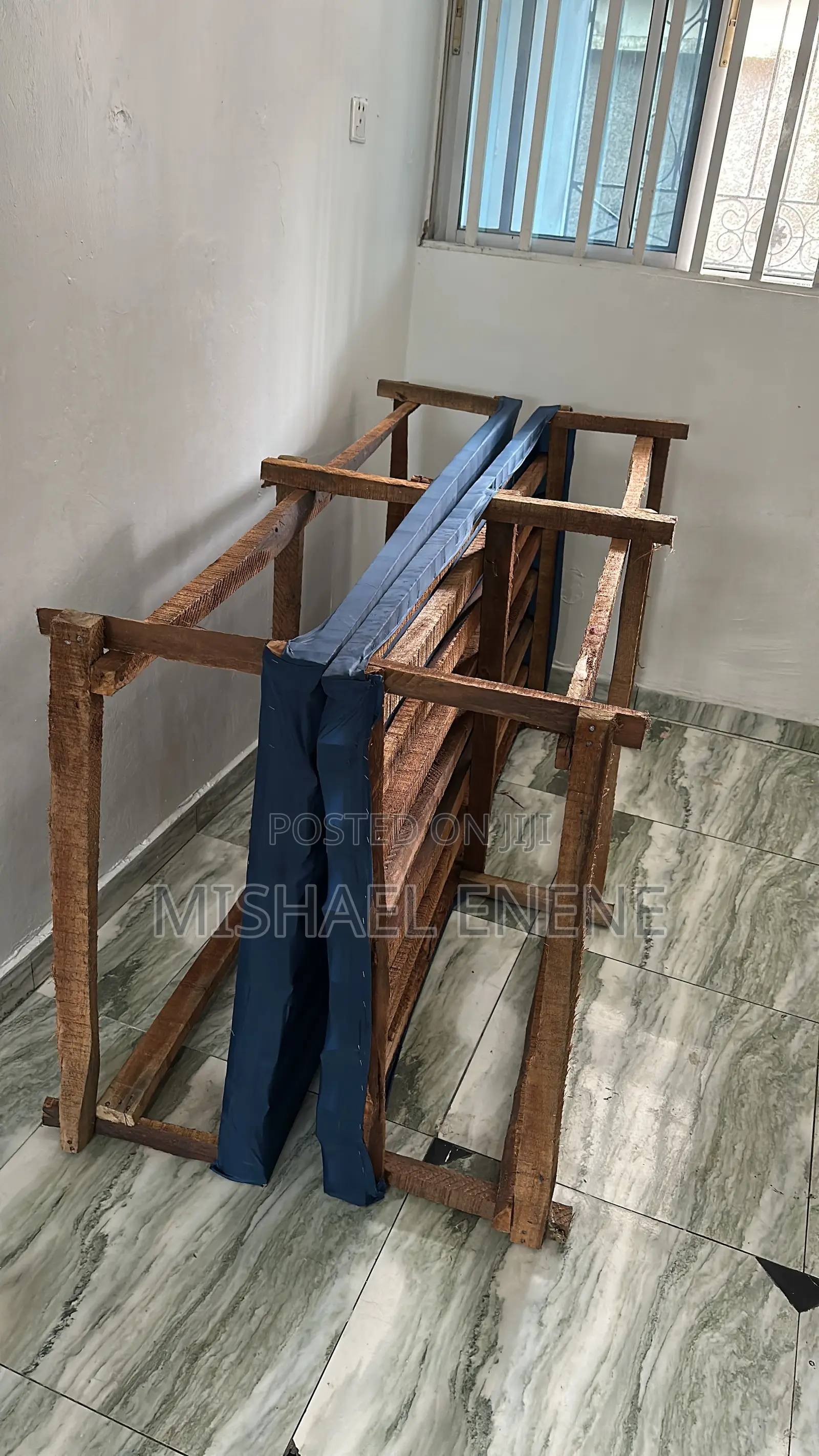 Neatly Used Bed Floor