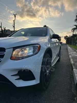 Mercedes-Benz GLC-Class 2019 White