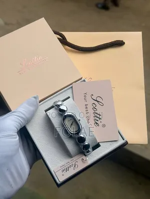 Quality Scottie Tiny Strap Ladies Wrist Watch