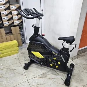 Commercial Spinning Bike 180kg Electromagnetic Resistance