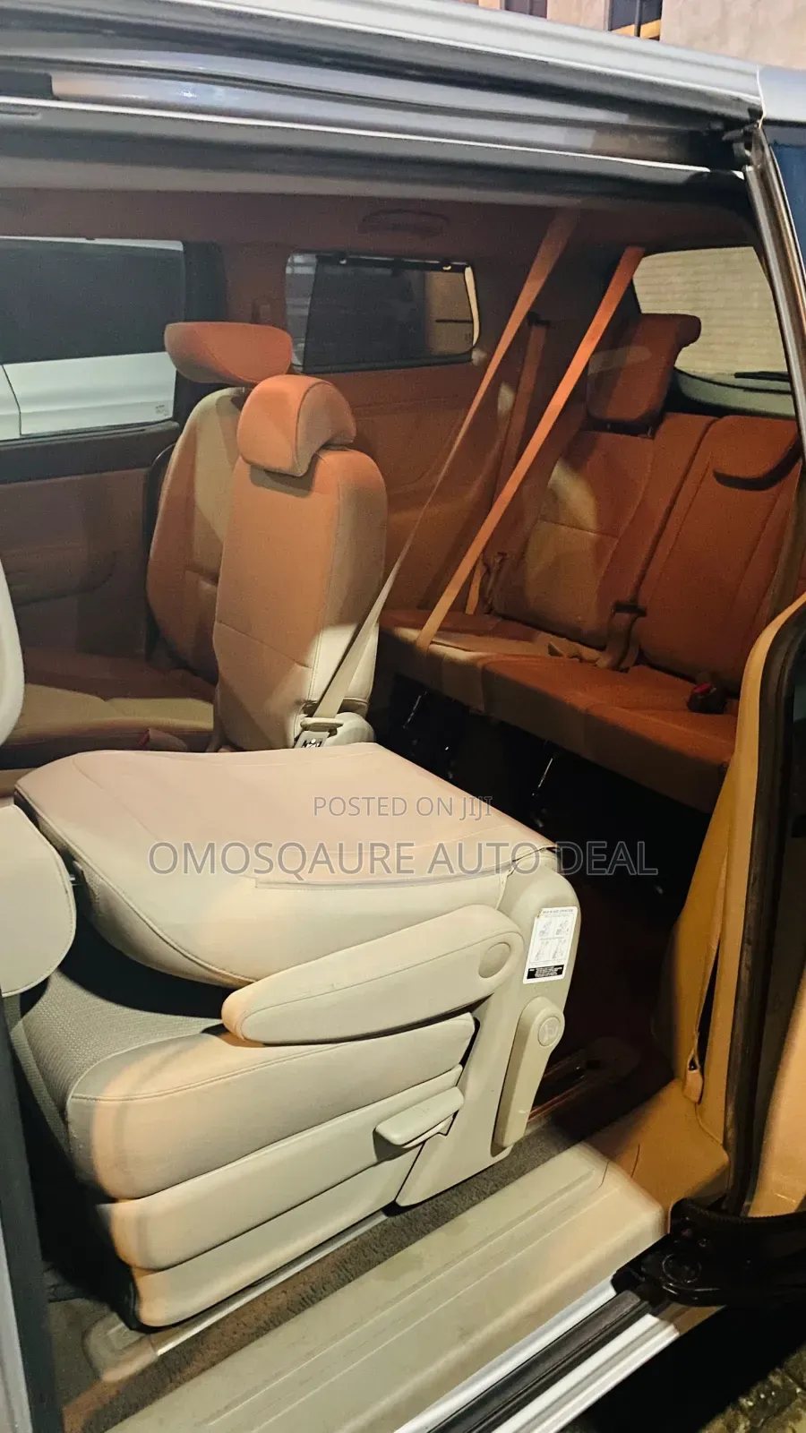 Kia Sedona EX 2018 Silver
