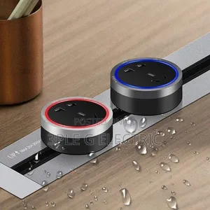 Removable Power Rail Socket