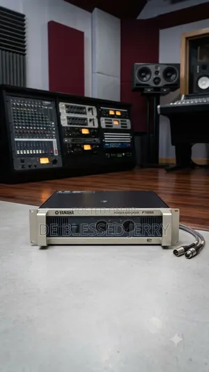 Yamaha Amplifier P7000s