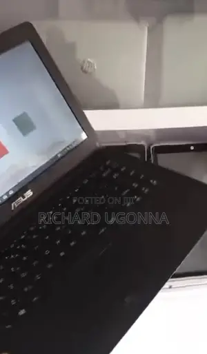 Laptop Asus 4GB Intel Core 2 Duo SSD 320GB