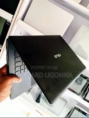 Laptop Asus 4GB Intel Core 2 Duo SSD 320GB