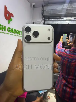 Apple iPhone 17 Pro Max 256 GB Silver