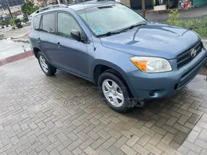 Toyota RAV4 2010 Gray