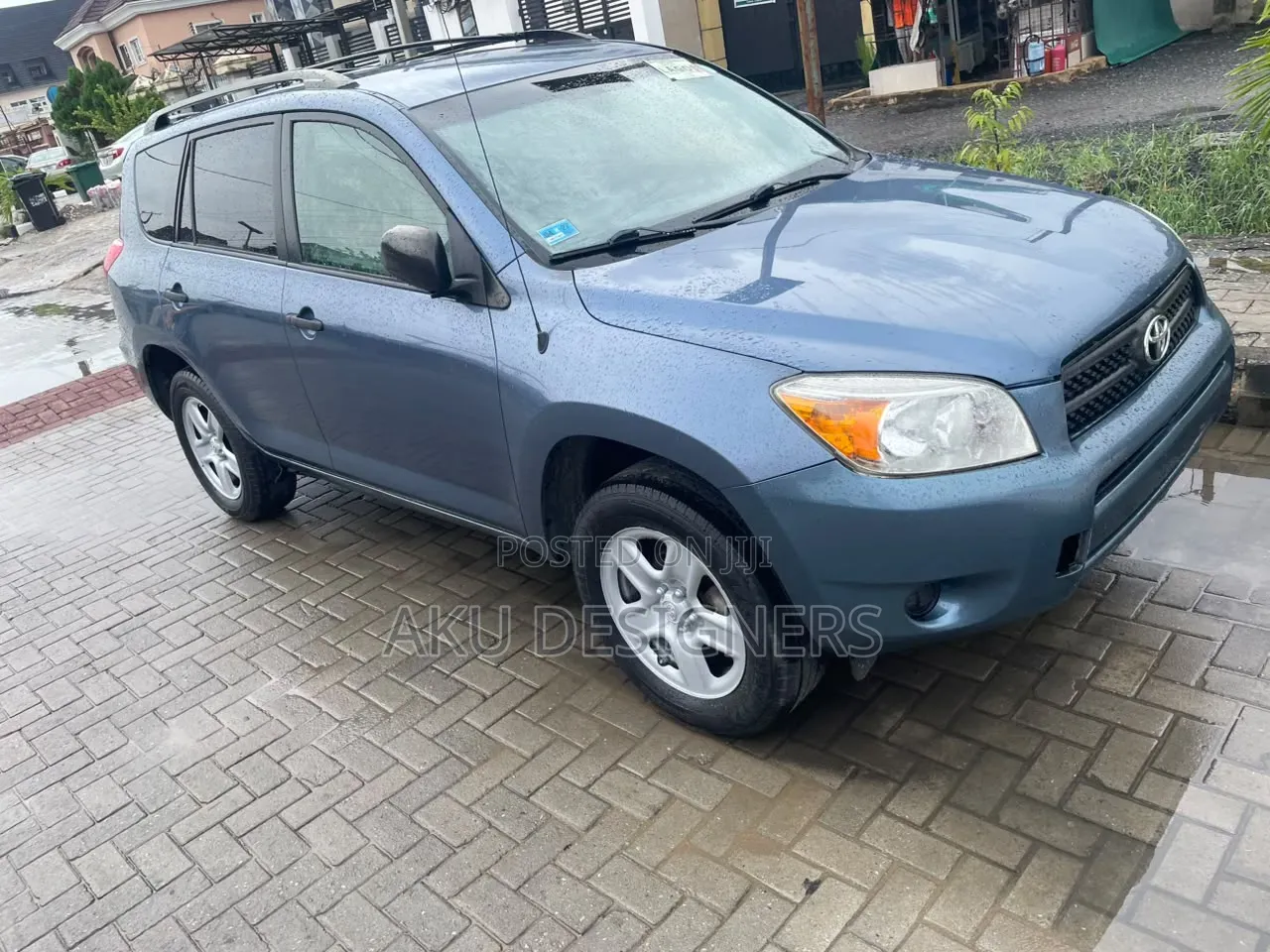 Toyota RAV4 2010 Gray