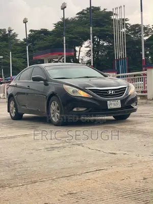 Hyundai Sonata GLS Sedan FWD (2.4L 4cyl 6A) 2012 Black