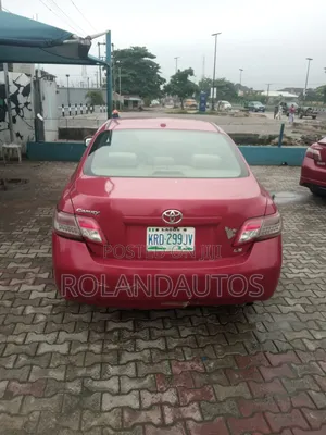 Toyota Camry 2011 Red