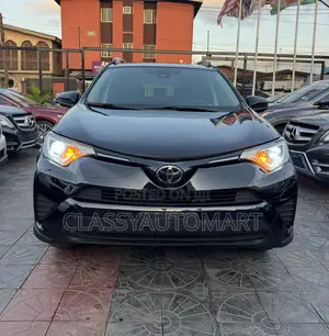 Toyota RAV4 LE AWD (2.5L 4cyl 6A) 2017 Black