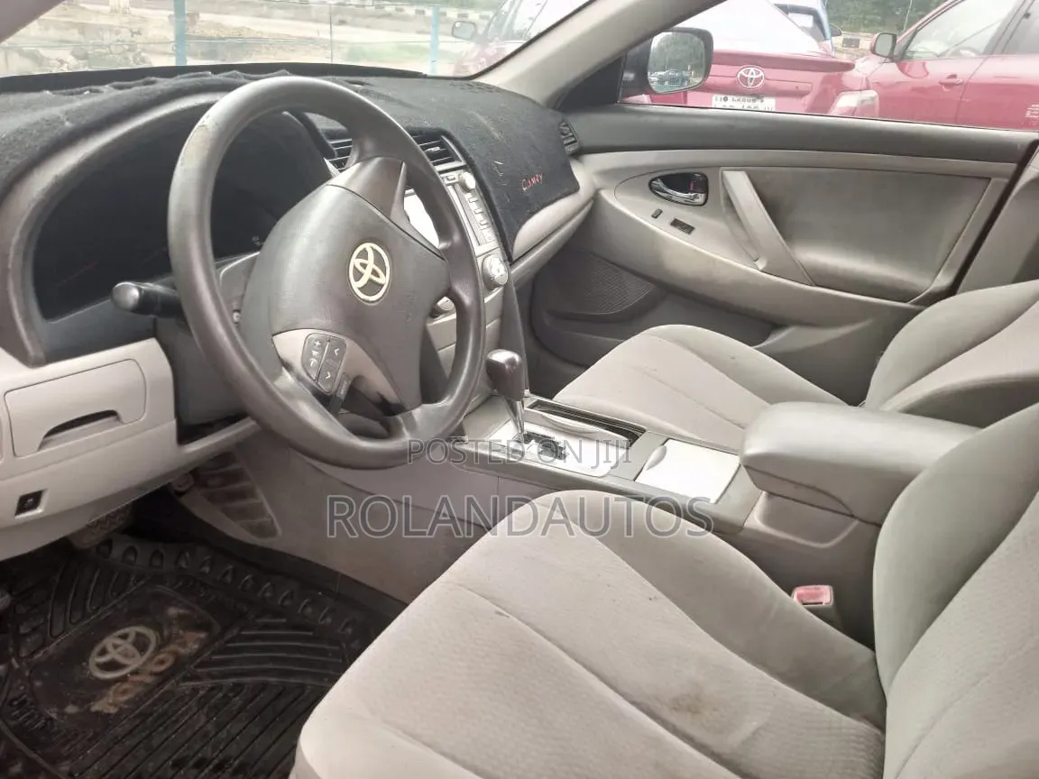 Toyota Camry 2011 Red