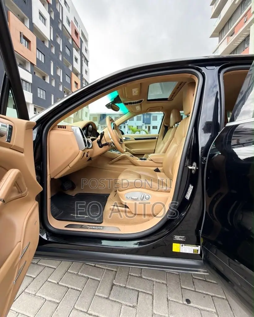 Porsche Cayenne 2017 Black