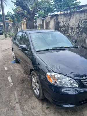 Toyota Corolla 2004 Black