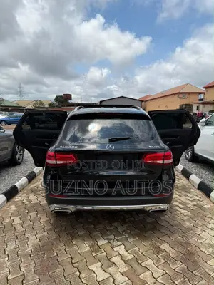 Mercedes-Benz GLC-Class 2016 Black