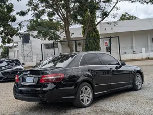 Mercedes-Benz E-Class 2010 Black
