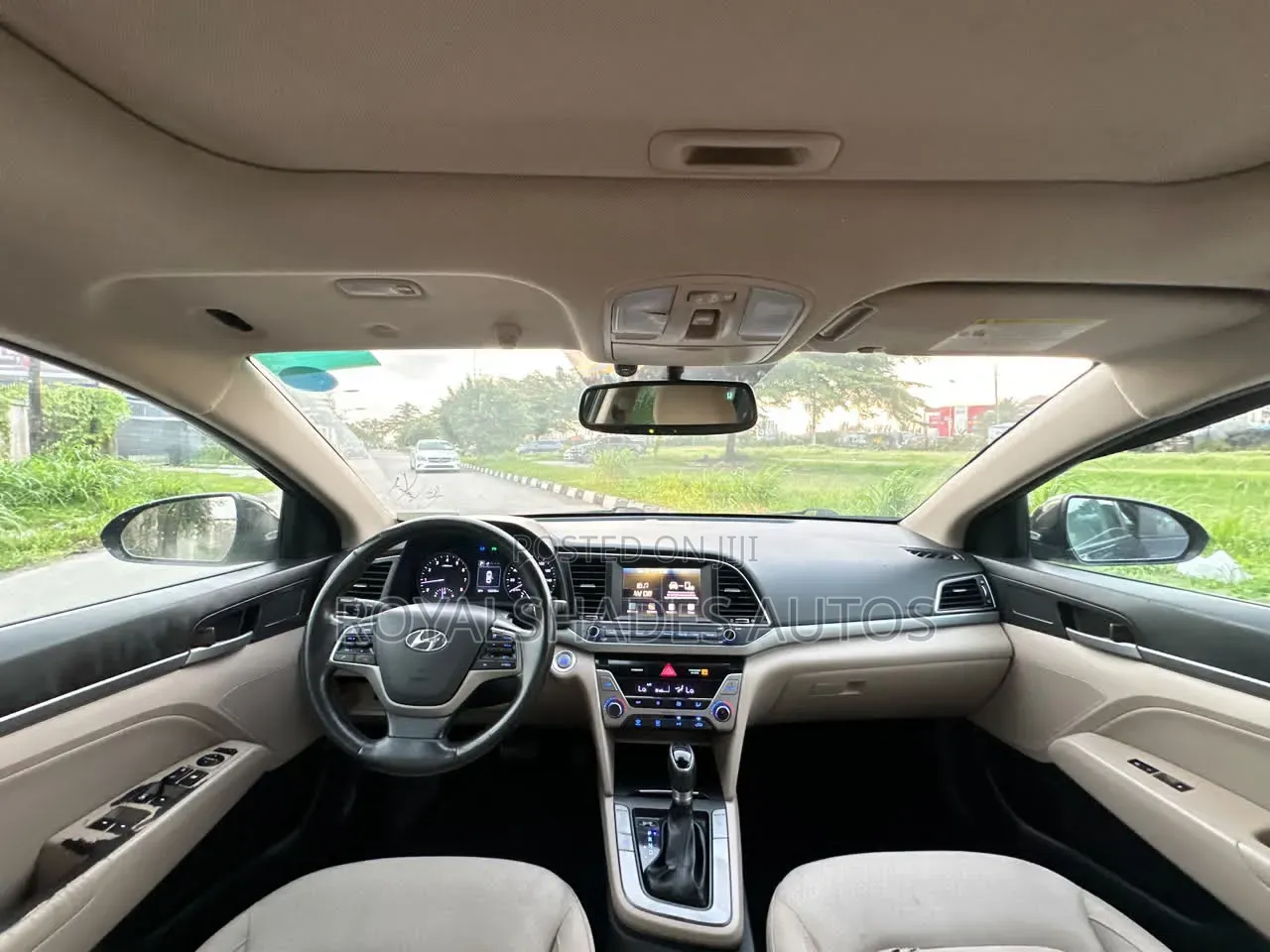 Hyundai Elantra 2017 Black