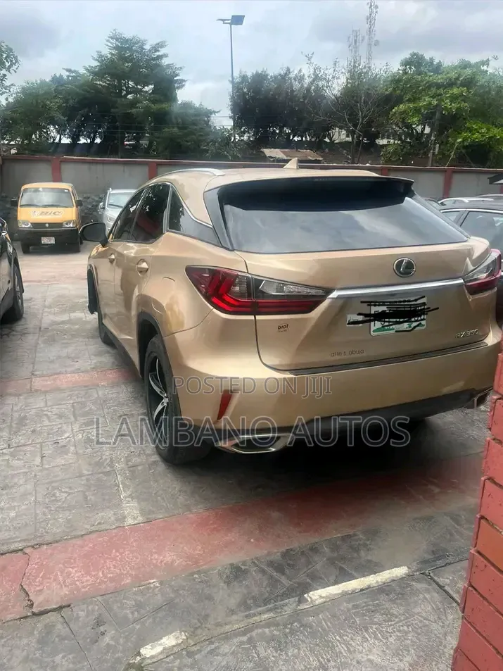 Lexus RX 2019 Gold