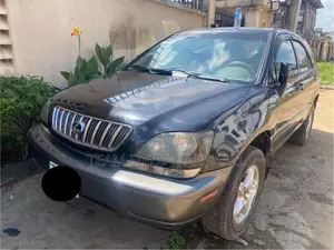 Lexus RX 300 2WD 2000 Black