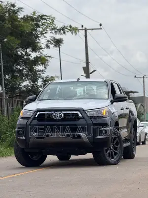 New Toyota Hilux Black Edition 2026 Black
