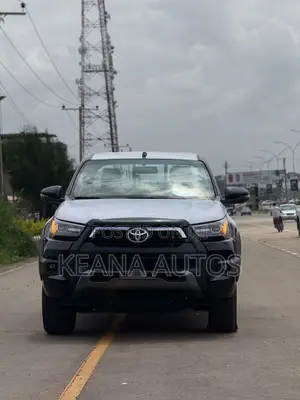 New Toyota Hilux Black Edition 2026 Black