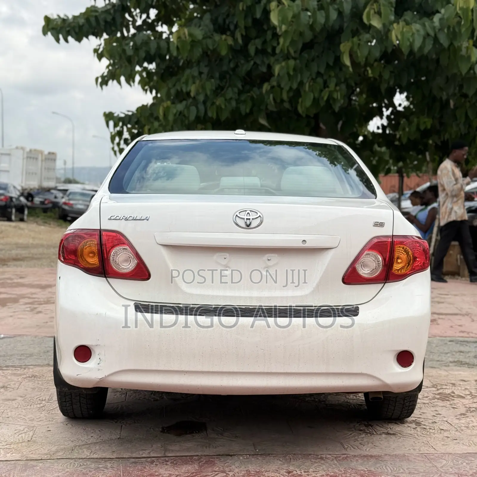 Toyota Corolla 2010 White