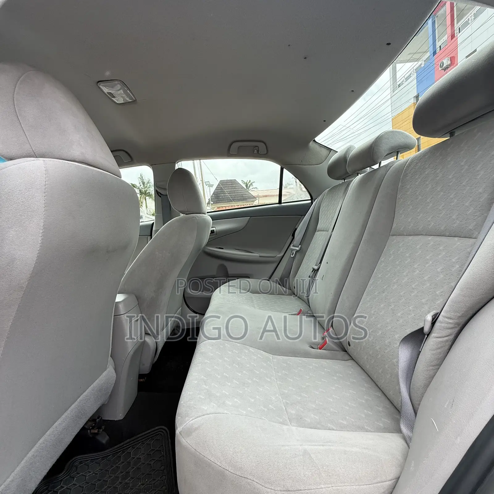 Toyota Corolla 2010 White