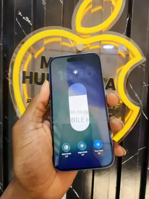 New Apple iPhone 16 128 GB Blue
