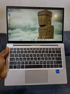 Laptop HP EliteBook 830 G8 16GB Intel Core i7 SSD 512GB