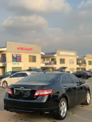 Toyota Camry SE 4dr Sedan (2.5L 4cyl 6AM) 2010 Black