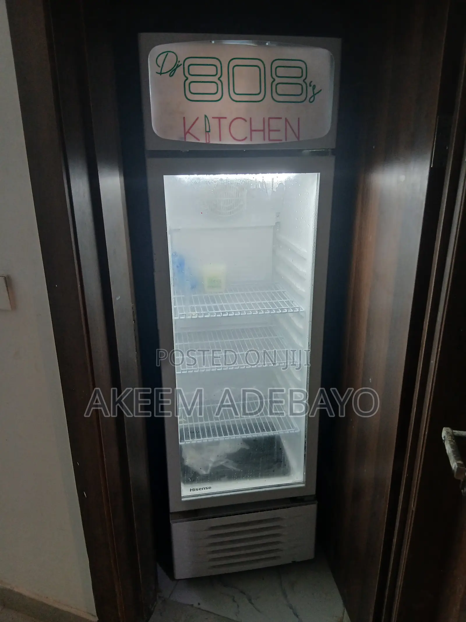 Hisense 222L Showcase Refrigerator
