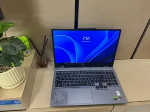 Laptop Lenovo LOQ 15ARP9 16GB AMD Ryzen 7 SSD 512GB