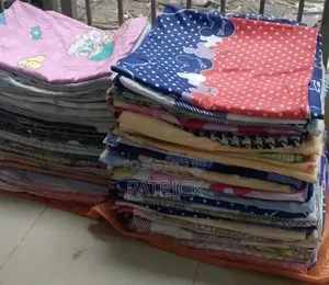 Materials Bedcover or Foam Cover