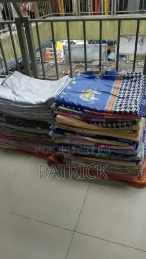 Materials Bedcover or Foam Cover