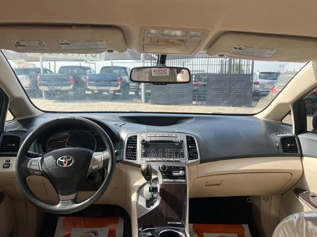 Toyota Venza LE 2012 Red