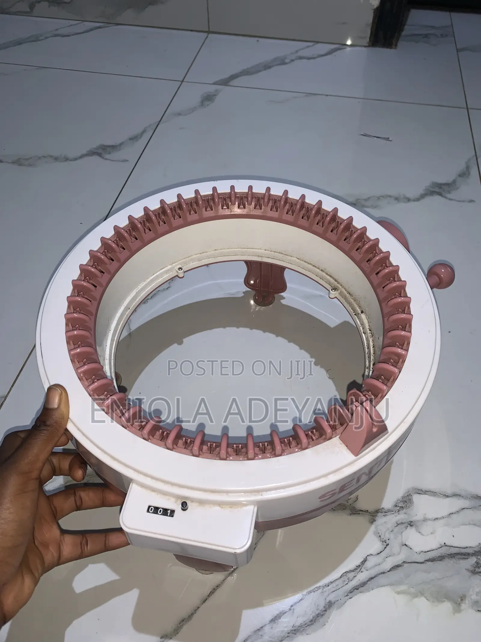 Sentro Knitting Machine