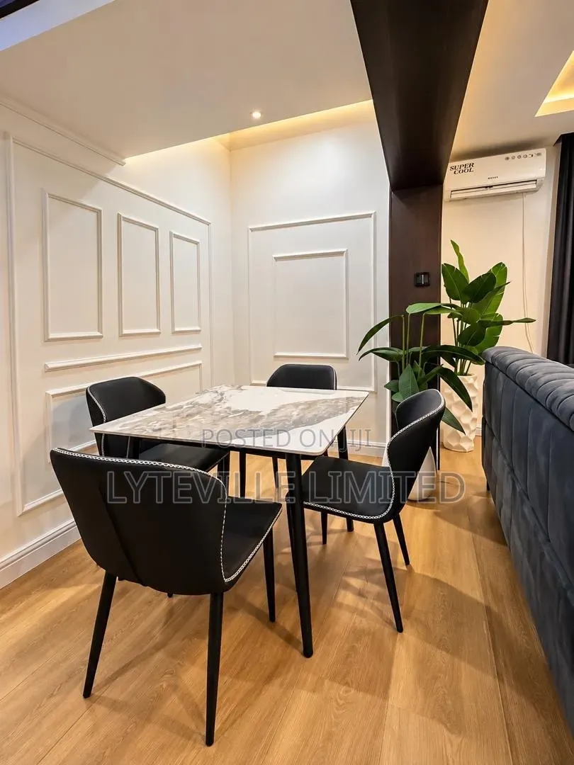 Luxurious 4 Bedroom